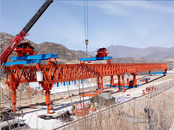 云南昭通架橋機租賃廠家200噸架橋機多少錢