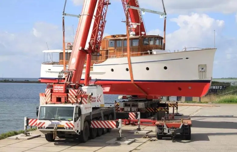 浙江紹興游艇搬運機廠家設(shè)備層層質(zhì)檢